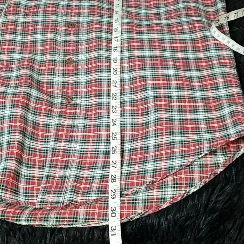 🖤5/$20🖤 CHAPS..RALPH LAUREN.. plaid button down shirt..